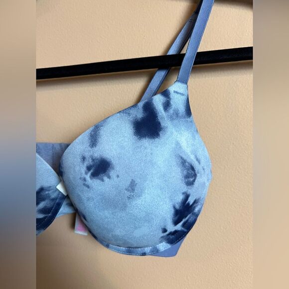 PINK Victoria’s Secret Blue Tie Dye Wear Everywhere Push Up Multi-Way Bra 32C - Picture 2 of 7
